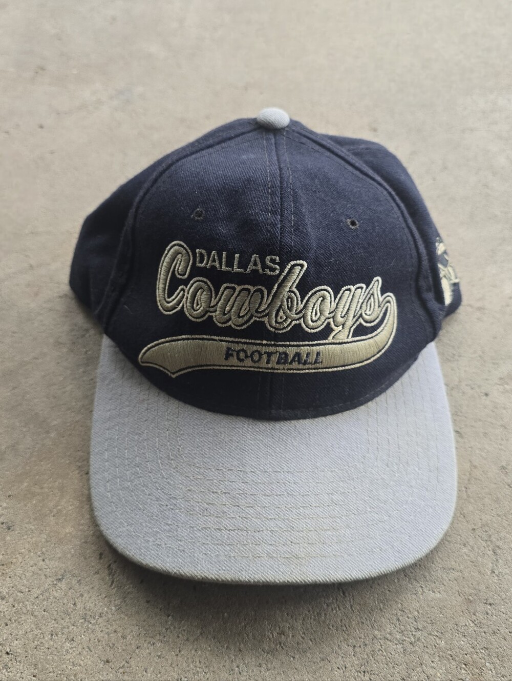 Vintage Starter Dallas Cowboys Snap Back Hat Blue Grey Embroidered